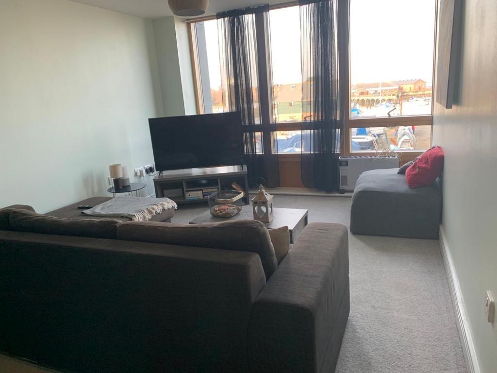 Stunning Marina Apartment Gosport Portsmouth Екстериор снимка