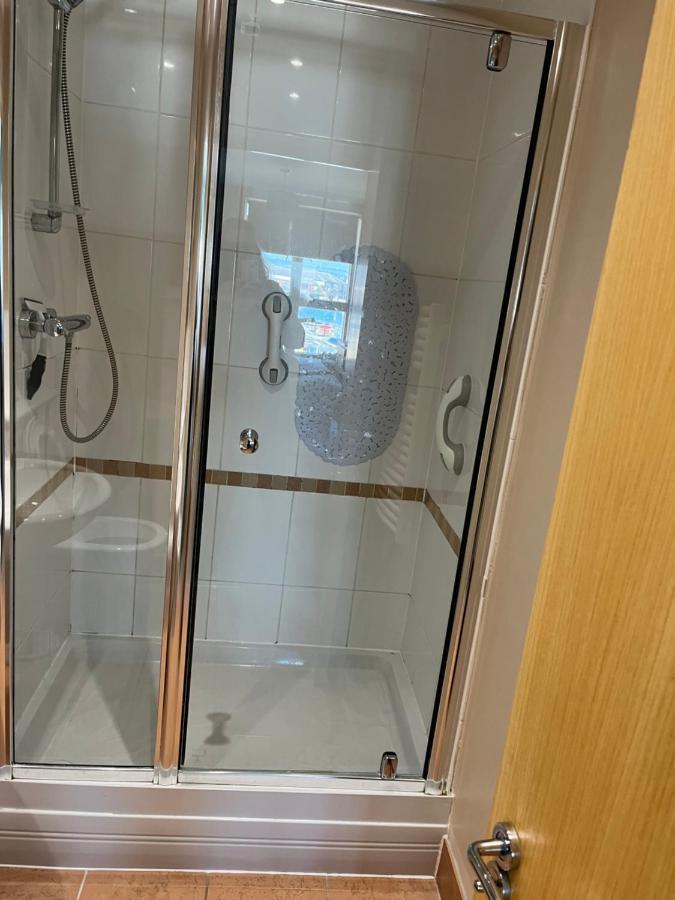 Stunning Marina Apartment Gosport Portsmouth Екстериор снимка